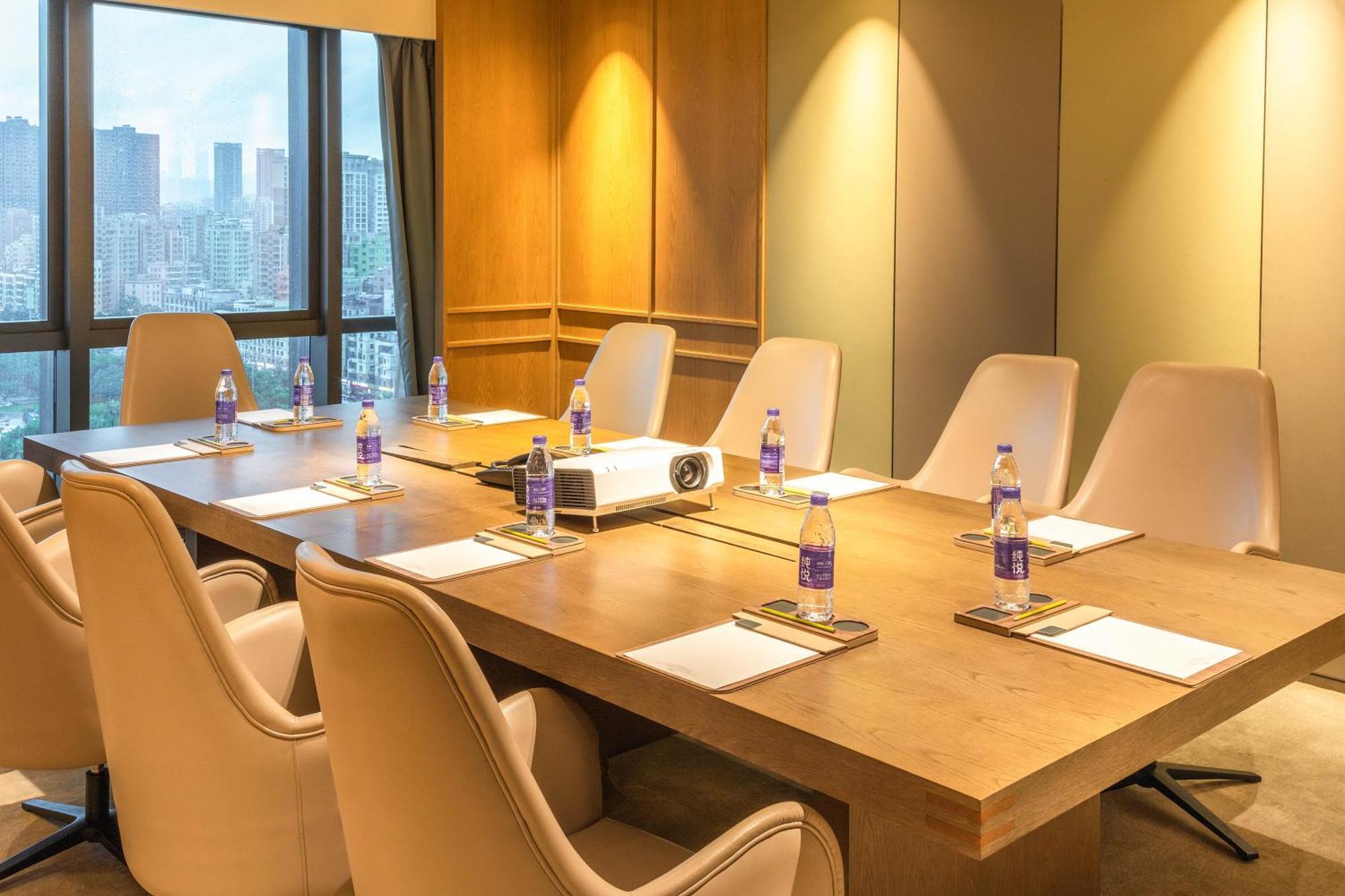 Doubletree By Hilton Hotel Shenzhen Longhua, Near Huawei, Foxcnn, Shenzhen North Railway, Uniwalk & Uniworld Shopping Mall, Sam'S Club Екстериор снимка