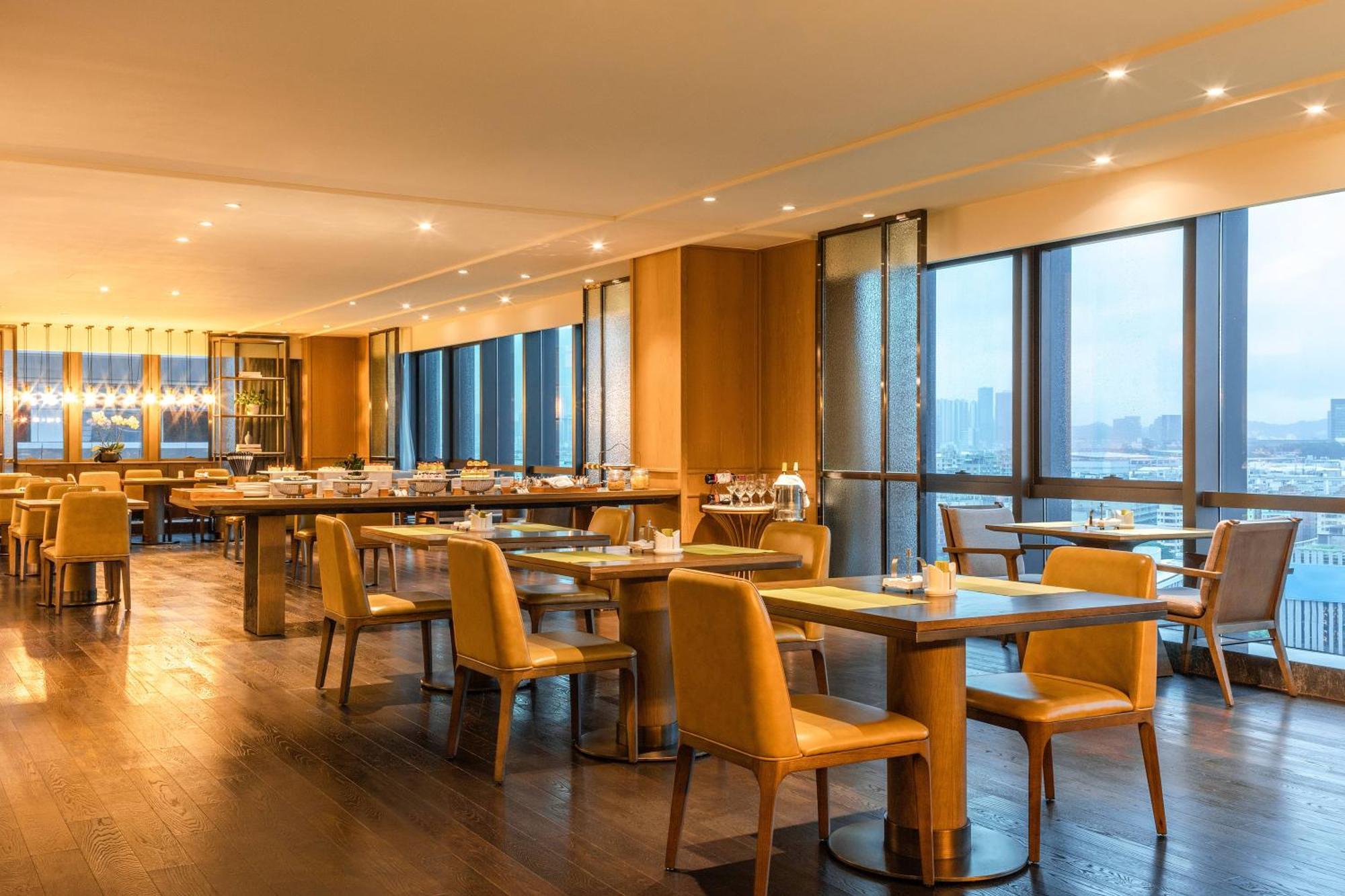 Doubletree By Hilton Hotel Shenzhen Longhua, Near Huawei, Foxcnn, Shenzhen North Railway, Uniwalk & Uniworld Shopping Mall, Sam'S Club Екстериор снимка